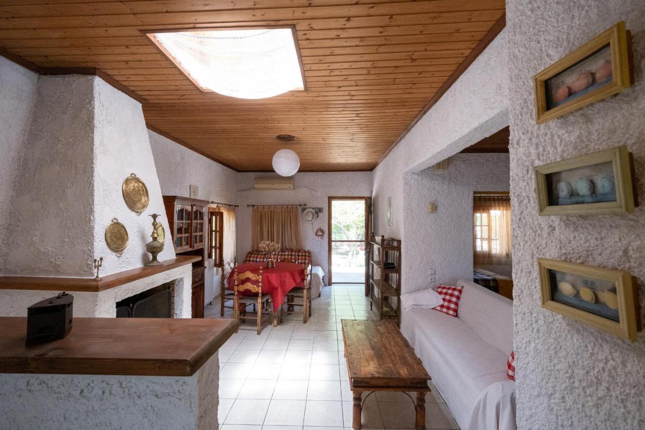 Nagia'S House, Εξοχική Κατοικία Κοντά Στη Θάλασσα! Korakokhórion エクステリア 写真